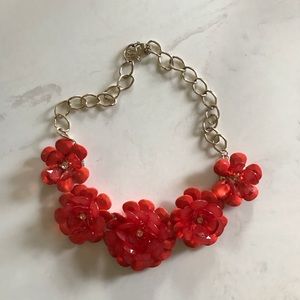 Statement necklace